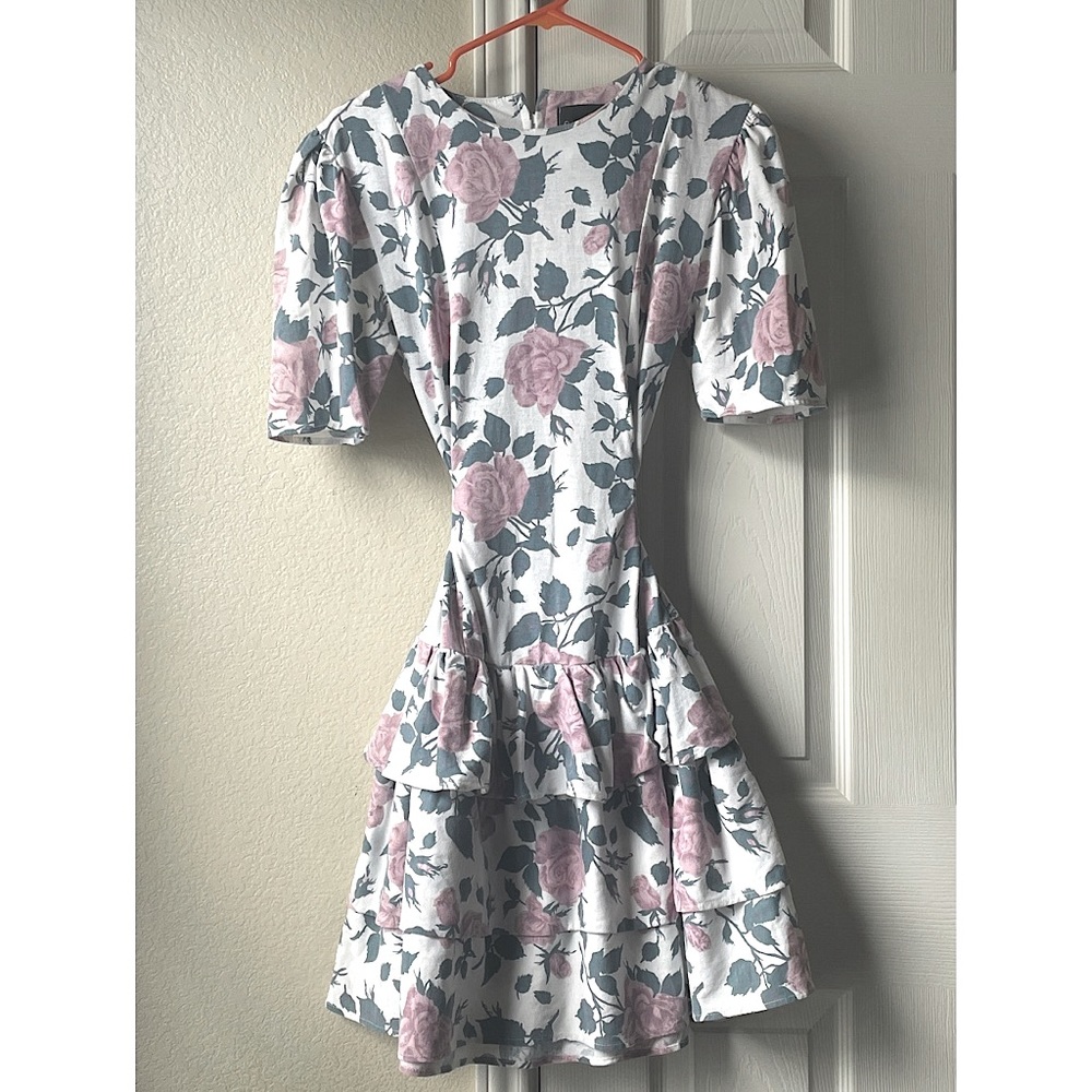 Erika’s Place Vintage Floral Dress with Tie Waist - White / Pink
